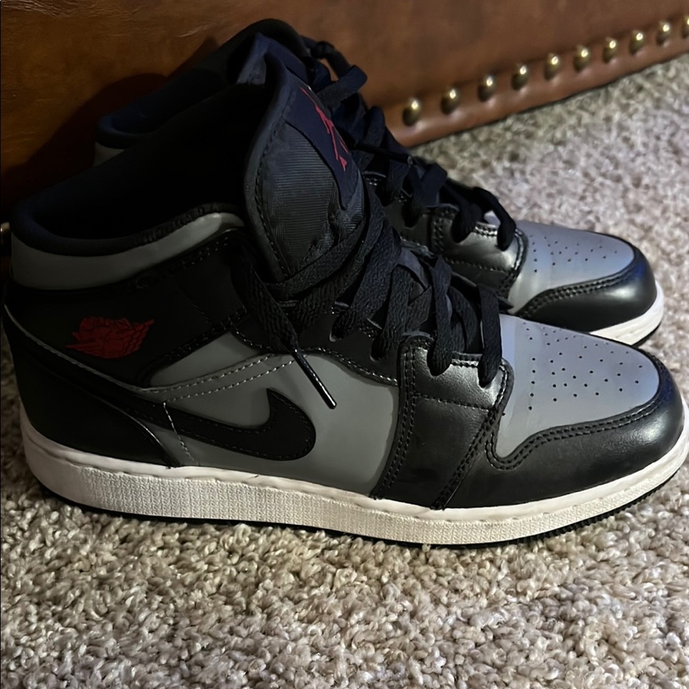 Nike Black and Gray Sneakers with Premium Leather